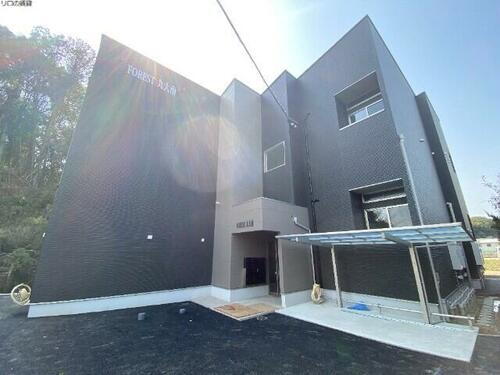 福岡県糸島市志摩馬場 2階建 