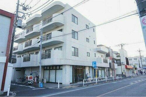 東京都世田谷区桜１丁目 4階建