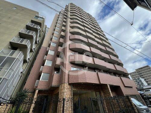 大阪府大阪市北区菅栄町 賃貸マンション