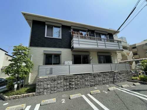 熊本県熊本市西区池田１丁目 2階建 築9年6ヶ月