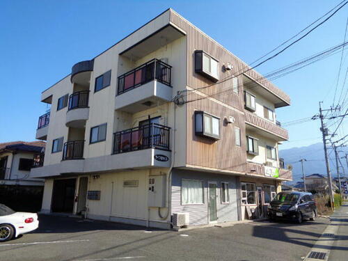 愛媛県新居浜市坂井町３丁目 賃貸アパート