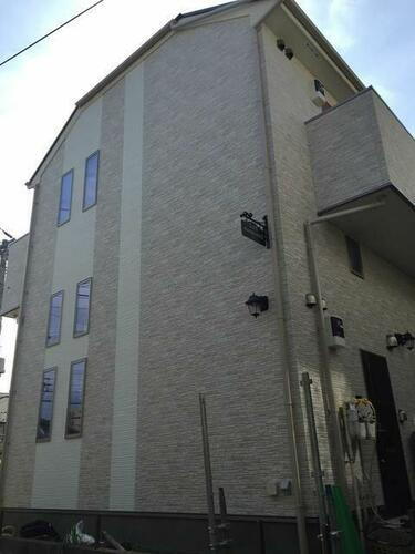 Ｆ．Ｏ．Ｃ　ＲＥＳＩＤＥＮＣＥ生麦