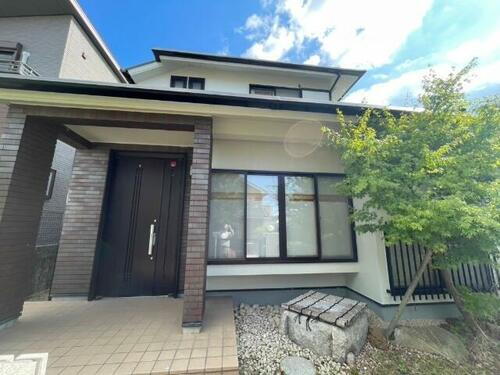 北五葉１丁目貸家