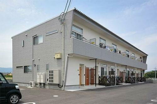 徳島県板野郡藍住町徳命字前須東 賃貸アパート