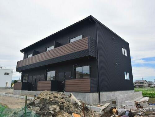 徳島県板野郡松茂町笹木野字北上 賃貸マンション