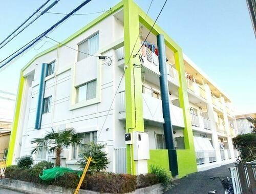 埼玉県越谷市瓦曽根１丁目 築35年8ヶ月 3階建