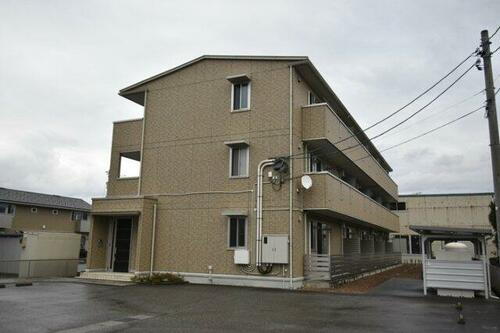フェリスさくら 3階建