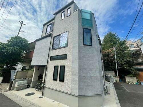 東京都品川区上大崎１丁目 賃貸一戸建て