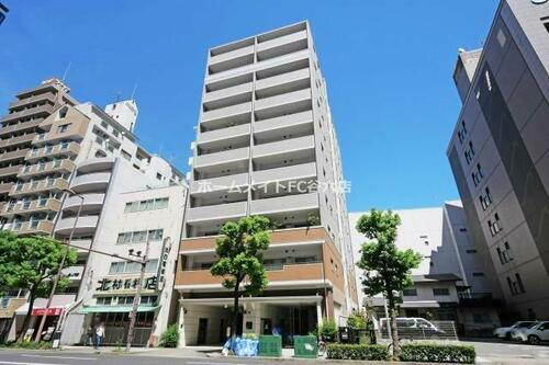 エスリード天満橋 11階建