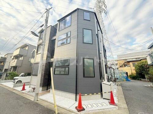 ユニヴェール西新井