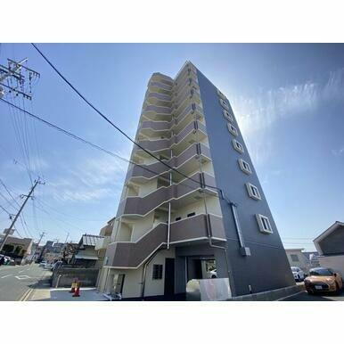 熊本県熊本市中央区新大江２丁目 9階建