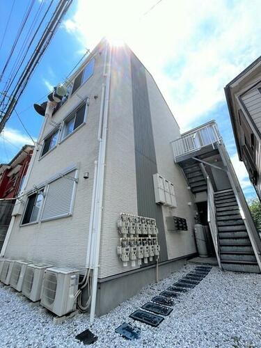 神奈川県横浜市中区根岸町３丁目 賃貸アパート