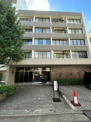 東京都港区赤坂８丁目 賃貸マンション