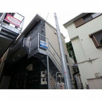 神奈川県横浜市磯子区上町 賃貸アパート