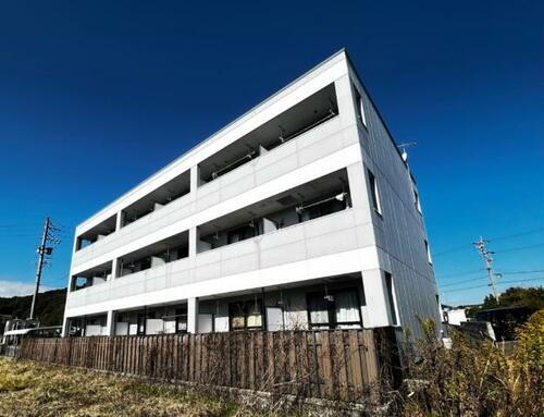 岐阜県加茂郡坂祝町黒岩 賃貸マンション