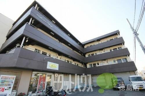 徳島県小松島市横須町 賃貸マンション