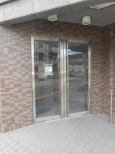 大阪府茨木市美沢町 4階建