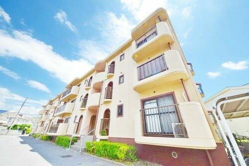 千葉県千葉市稲毛区長沼町 築32年7ヶ月 3階建