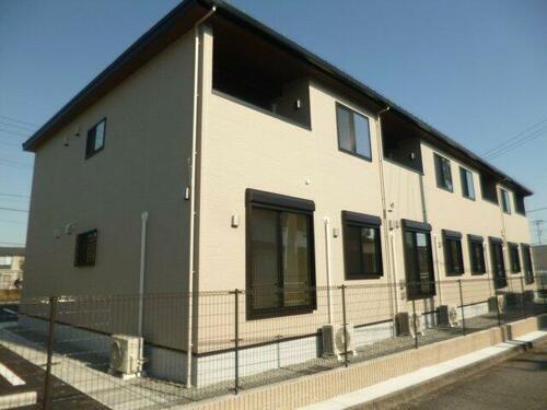 岡山県倉敷市宮前  2階建