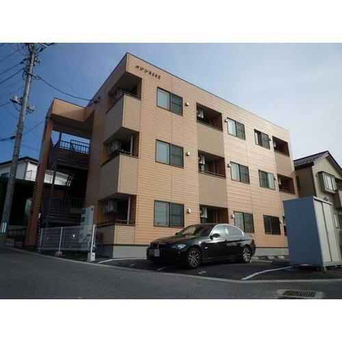 福島県郡山市富久山町久保田字三御堂 築20年12ヶ月 3階建