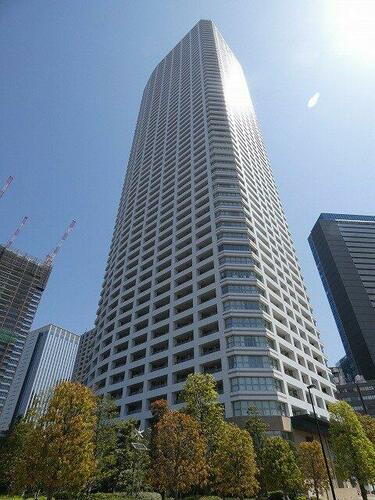 ザ・パークハウス西新宿タワー６０ 60階建
