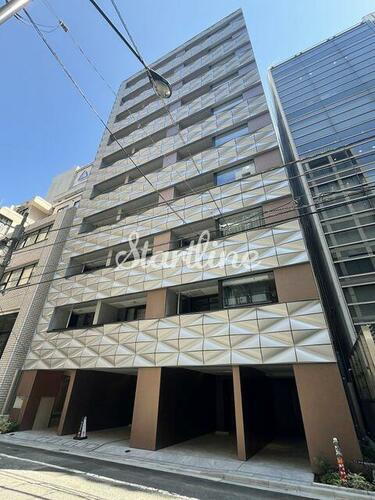 東京都中央区銀座８丁目  10階建