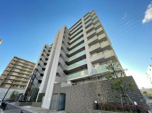プラウド千里山田フロント 10階建