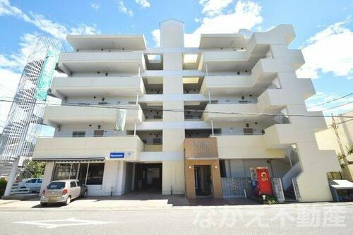 徳島県小松島市小松島町字北浜 賃貸マンション