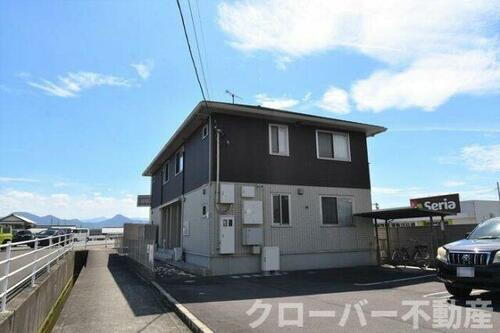 香川県丸亀市飯山町川原 賃貸アパート