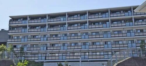 神奈川県横浜市金沢区東朝比奈１丁目 賃貸マンション