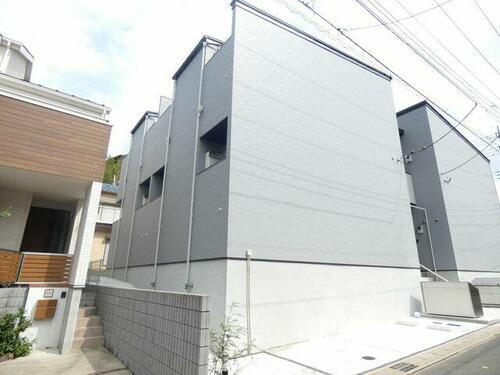 千葉県松戸市上本郷 築8年3ヶ月 2階建