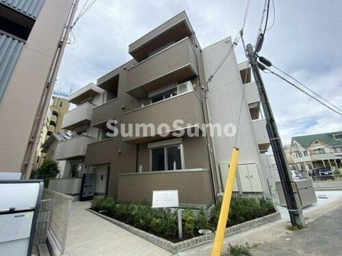 兵庫県明石市西明石町５丁目 築2年8ヶ月 3階建