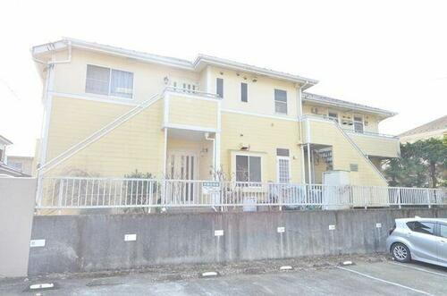 東京都八王子市子安町３丁目 2階建