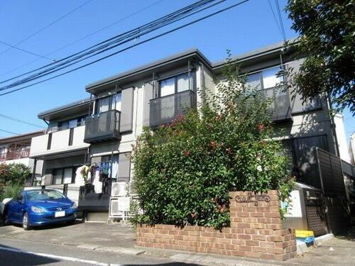 コートハイム 地上2階地下1階建