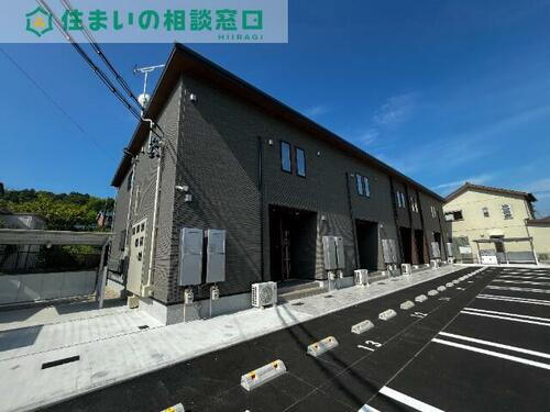 愛知県岡崎市藤川町字石丸 2階建 築1年未満