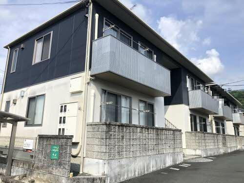 シャーメゾン中沢　Ａ棟 2階建