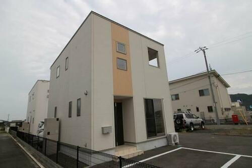 ＦＩＴ－ＣＥＬＬ瀬戸内Ａ 2階建