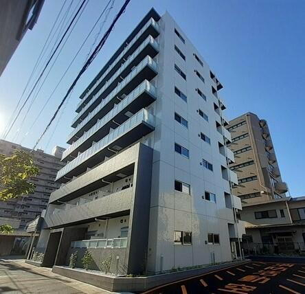クレスト　中六 8階建