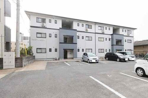 フォブール佐古　Ａ棟 3階建