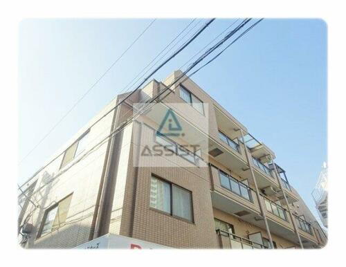 コート西新宿 4階建