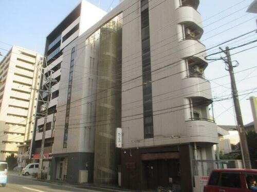 福岡県福岡市博多区寿町３丁目 6階建 築36年6ヶ月
