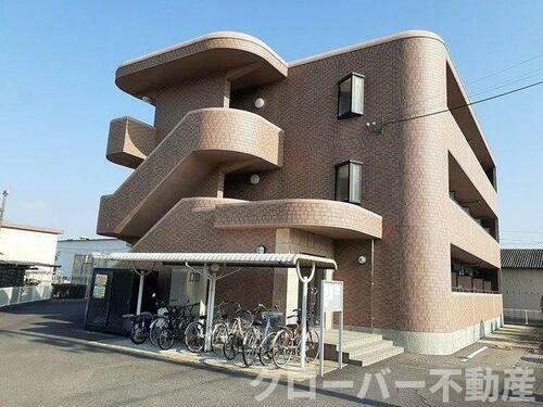 香川県高松市仏生山町甲 賃貸マンション