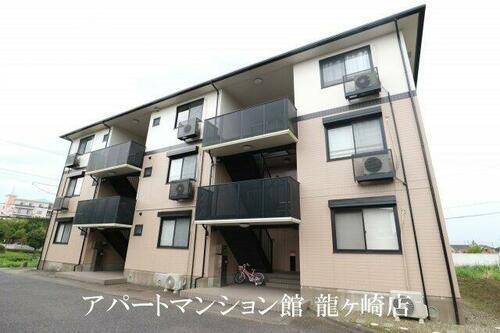 茨城県龍ケ崎市久保台２丁目 賃貸アパート