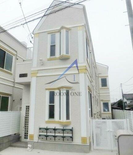 東京都中野区江古田３丁目 築9年7ヶ月 2階建