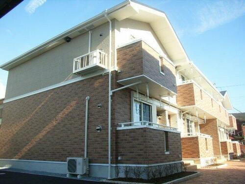 兵庫県姫路市大津区吉美 築18年4ヶ月 2階建