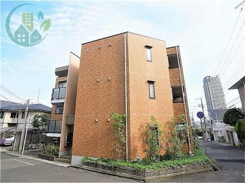 兵庫県神戸市東灘区御影郡家１丁目 築23年4ヶ月 3階建