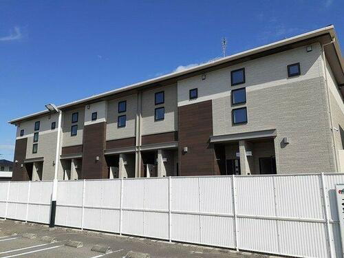 兵庫県姫路市広畑区才 2階建 築3年4ヶ月