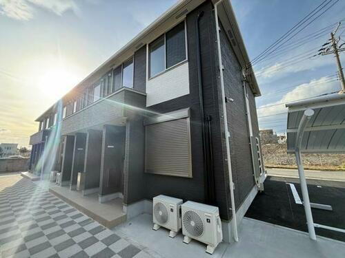 兵庫県姫路市大津区天神町２丁目  2階建