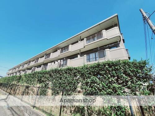 ファミール西都賀（ＳＢ） 3階建