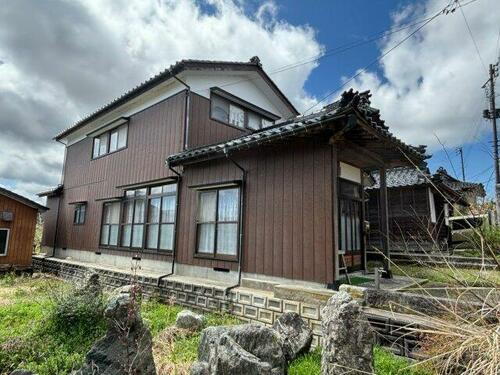 長岡市島崎ビレッジ 2階建
